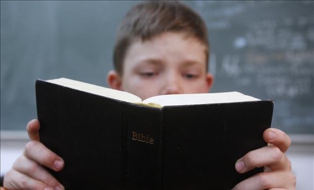 Como Estudar a Bíblia
